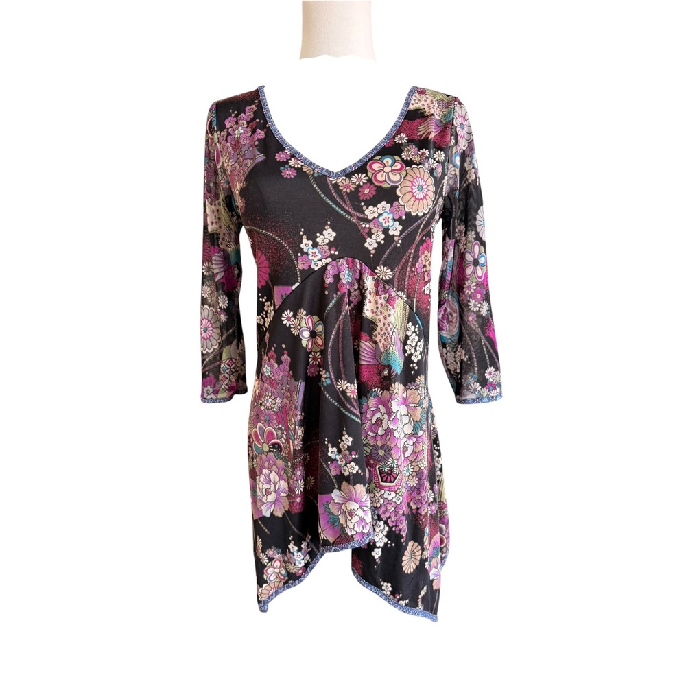 ANAC Designed by Kimi Black Floral Peacock Mesh Handkerchief Hem Tunic Top M